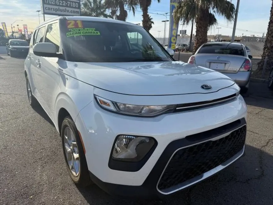 2021 Kia Soul S photo 1