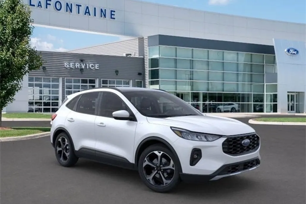 2025 Ford Escape Hybrid ST-Line Select photo 1