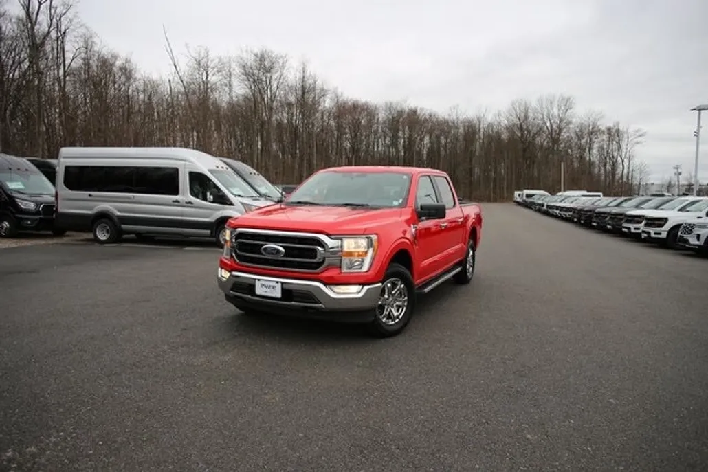 2022 Ford F-150 XLT photo 1