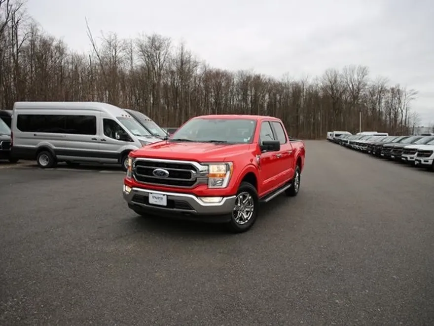 2022 Ford F-150 XLT photo 1
