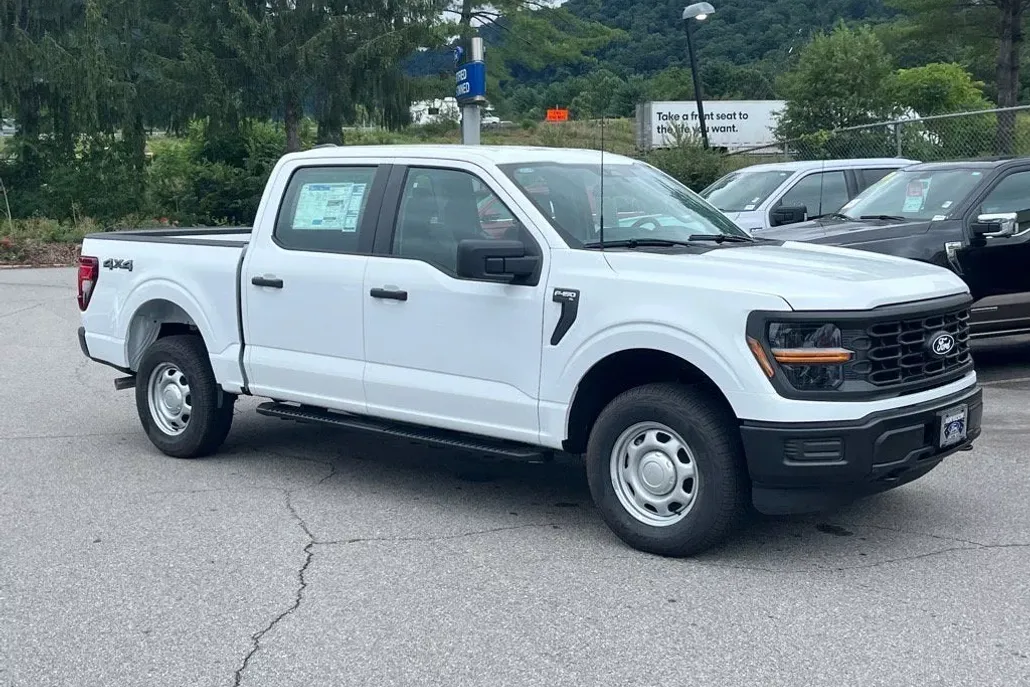 2025 Ford F-150 XL photo 1