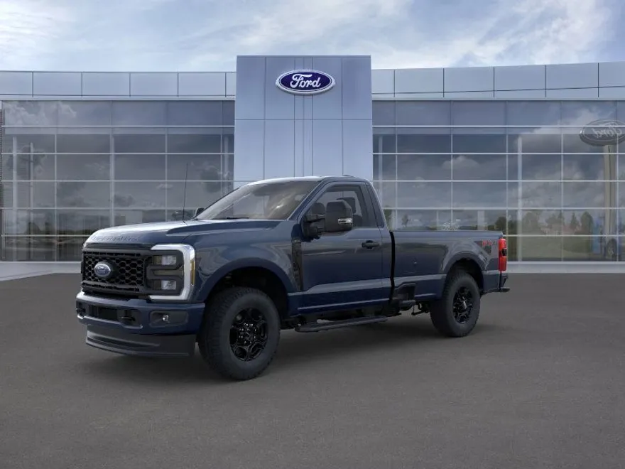 2025 Ford F-350 photo 1