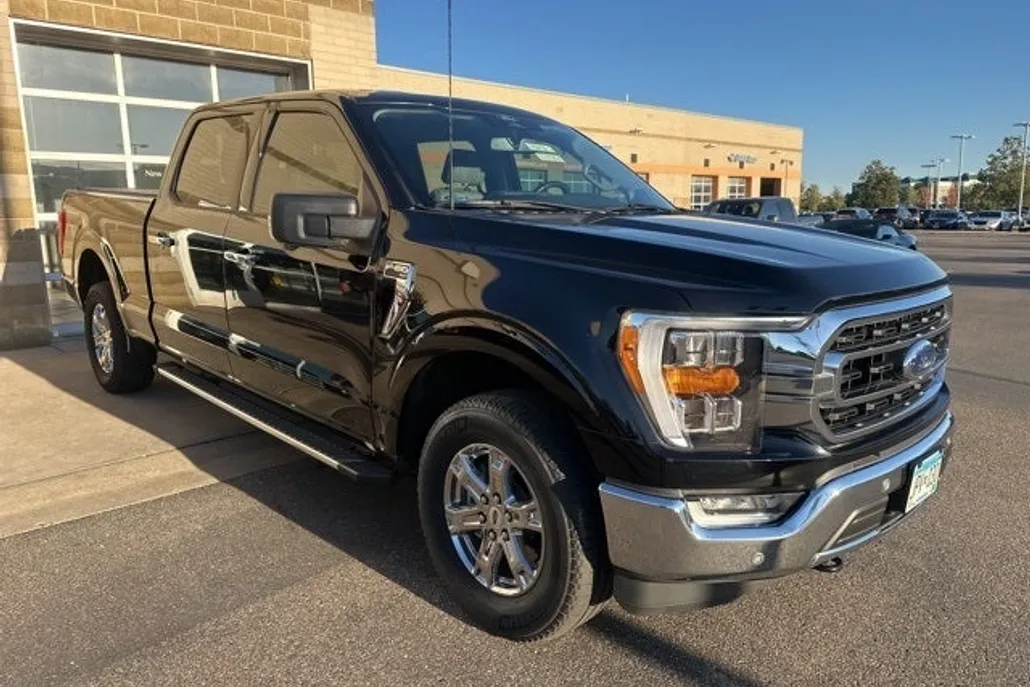 2022 Ford F-150 XLT photo 1