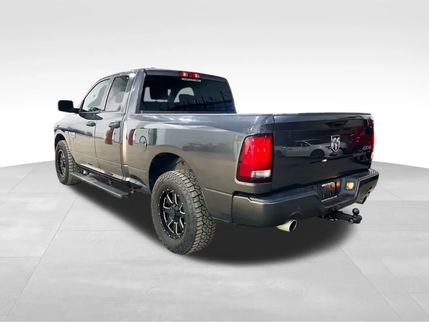 2019 Ram 1500 Classic Express photo 1