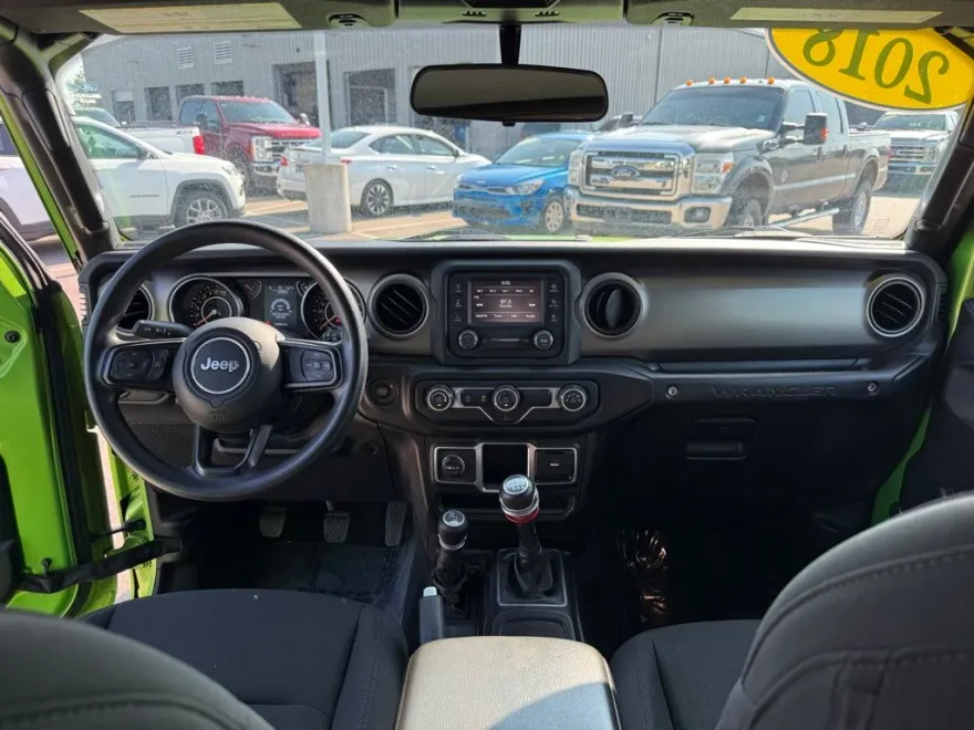 2018 Jeep Wrangler Unlimited Sport photo 1