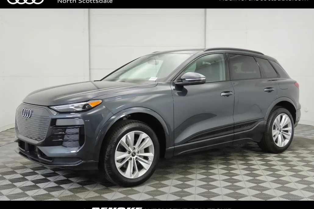 2025 Audi Q6 E-tron Premium photo 1