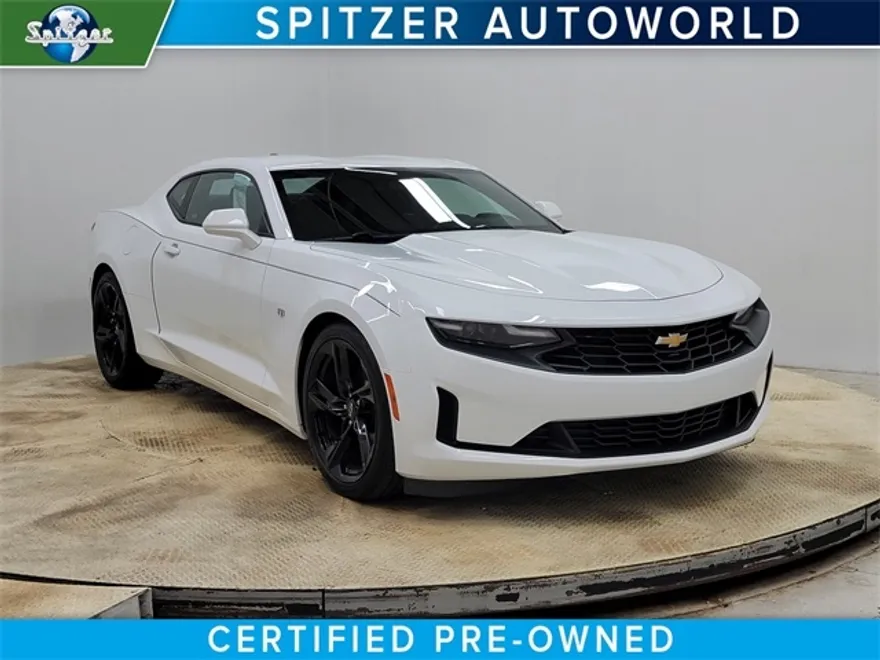 2021 Chevrolet Camaro 1LT photo 1