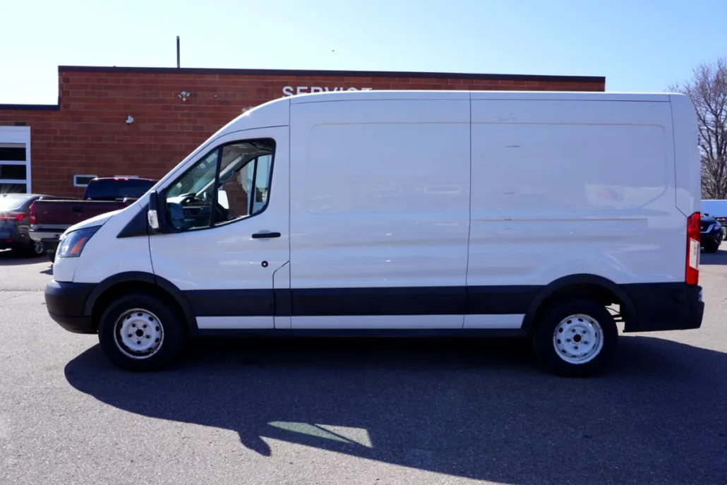 2019 Ford Transit Van photo 1