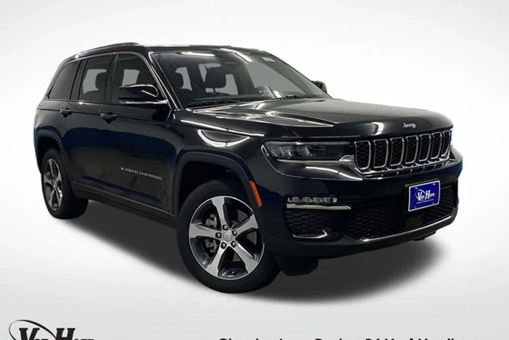 2022 Jeep Cherokee Limited 4xe photo 1