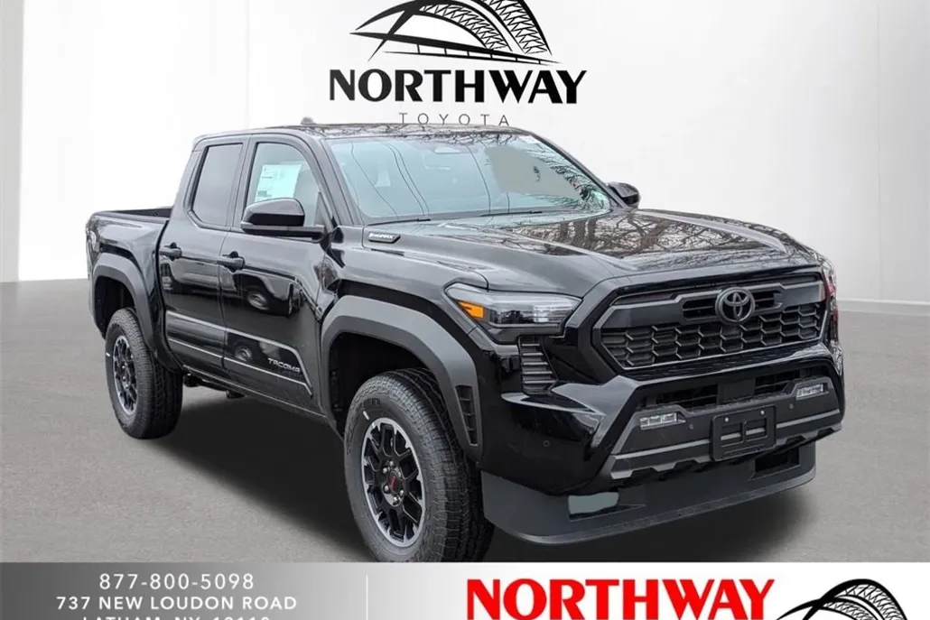 2025 Toyota Tacoma TRD Off-Road 4x4 Double Cab photo 1