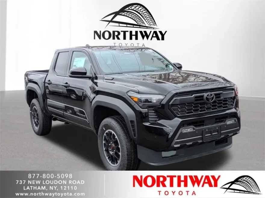 2025 Toyota Tacoma TRD Off-Road 4x4 Double Cab photo 1