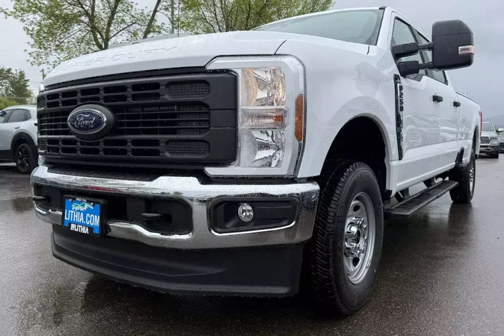 2025 Ford F-250 XL photo 1