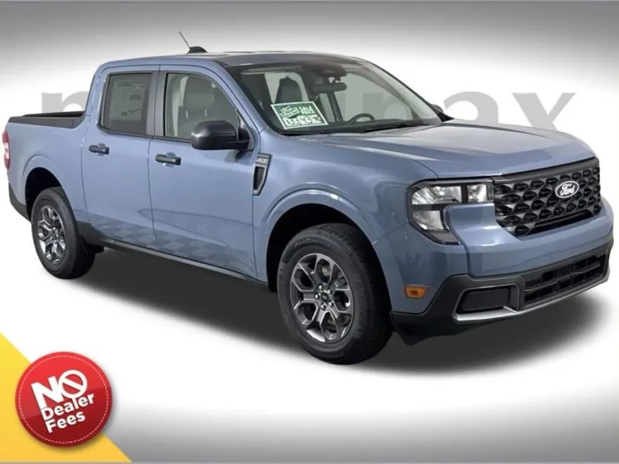 2025 Ford Maverick XLT photo 1
