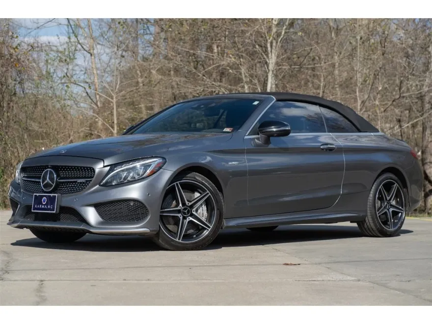 2018 Mercedes Benz C photo 1