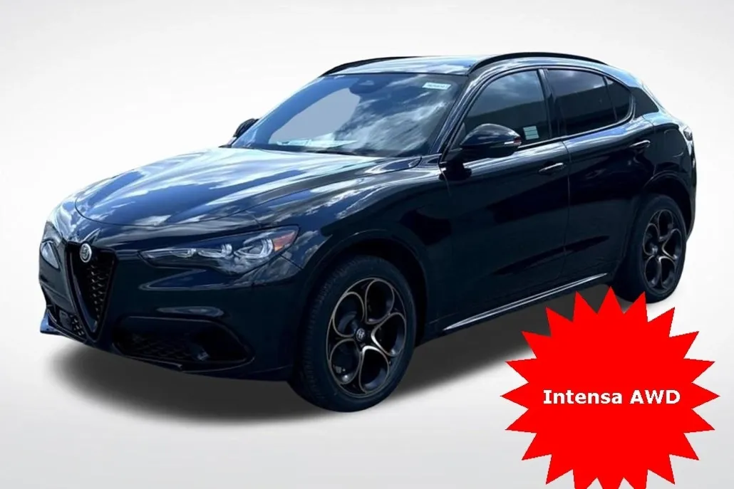2025 Alfa Romeo Stelvio Sprint photo 1