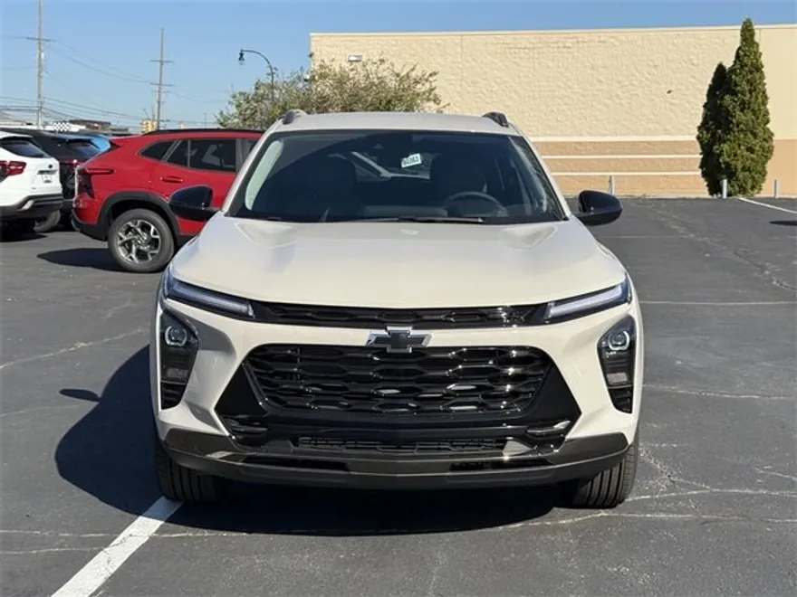 2026 Chevrolet Trax ACTIV photo 1