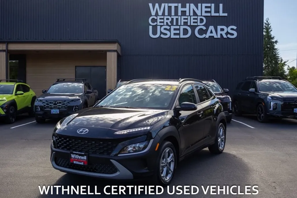 2023 Hyundai Kona SEL photo 1