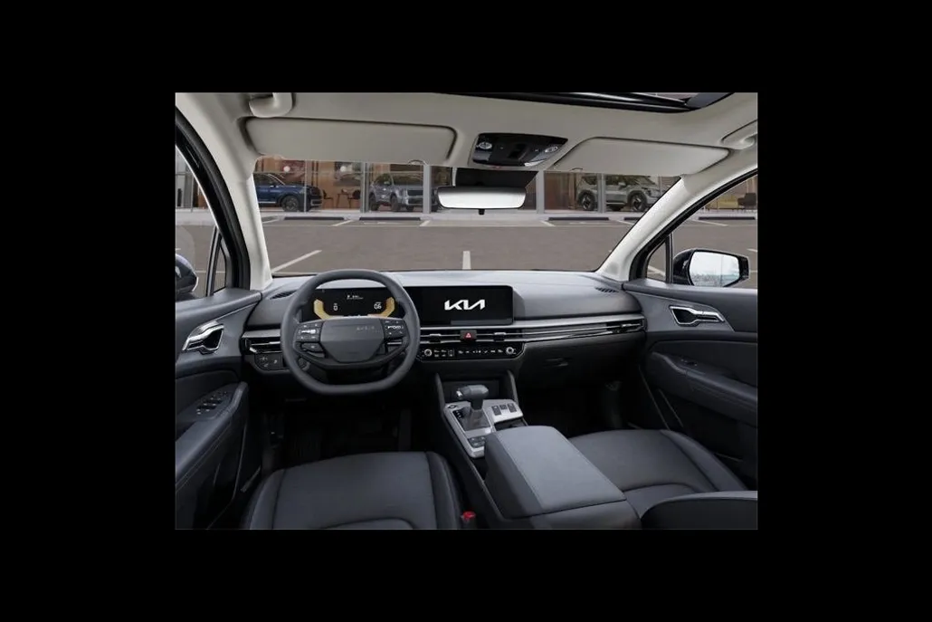 2026 Kia Sportage EX photo 1
