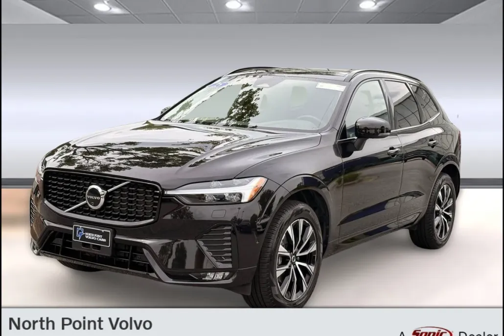 2025 Volvo XC60 B5 Plus photo 1