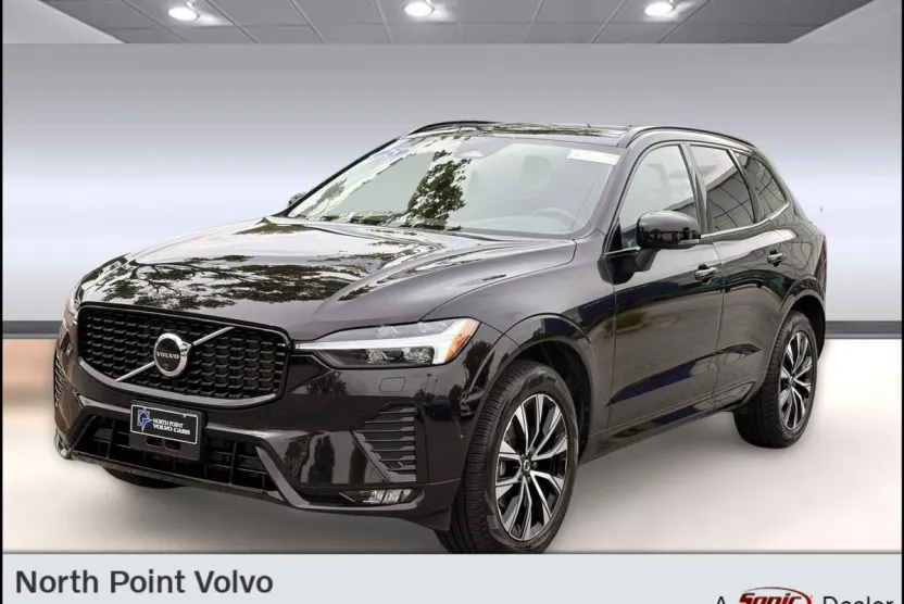 2025 Volvo XC60 B5 Plus photo 1