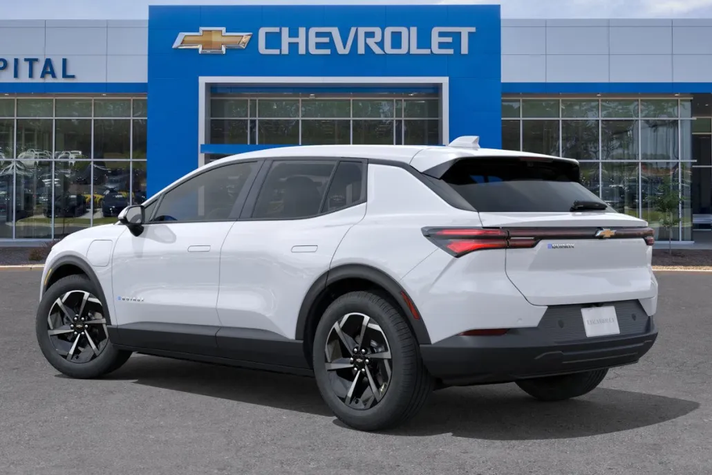 2026 Chevrolet Equinox EV 1LT photo 1