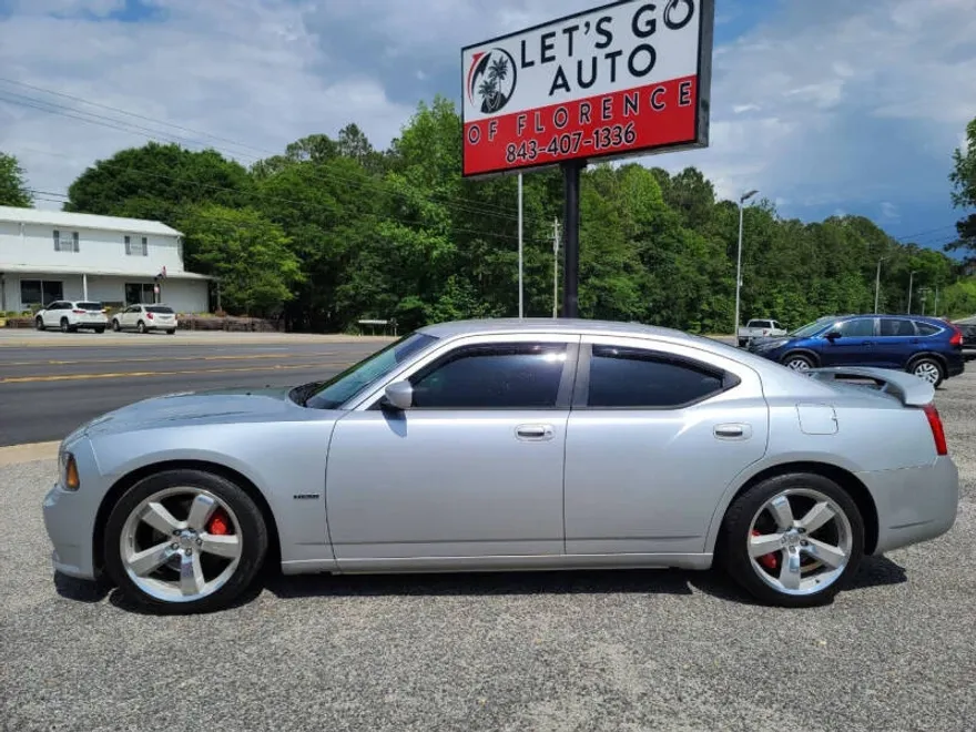 2009 Dodge Charger SRT8 photo 1