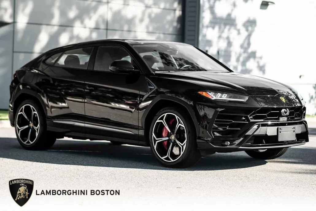 2020 Lamborghini Urus photo 1
