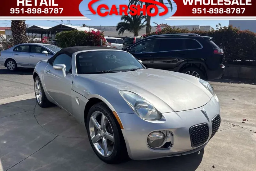 2009 Pontiac Solstice photo 1
