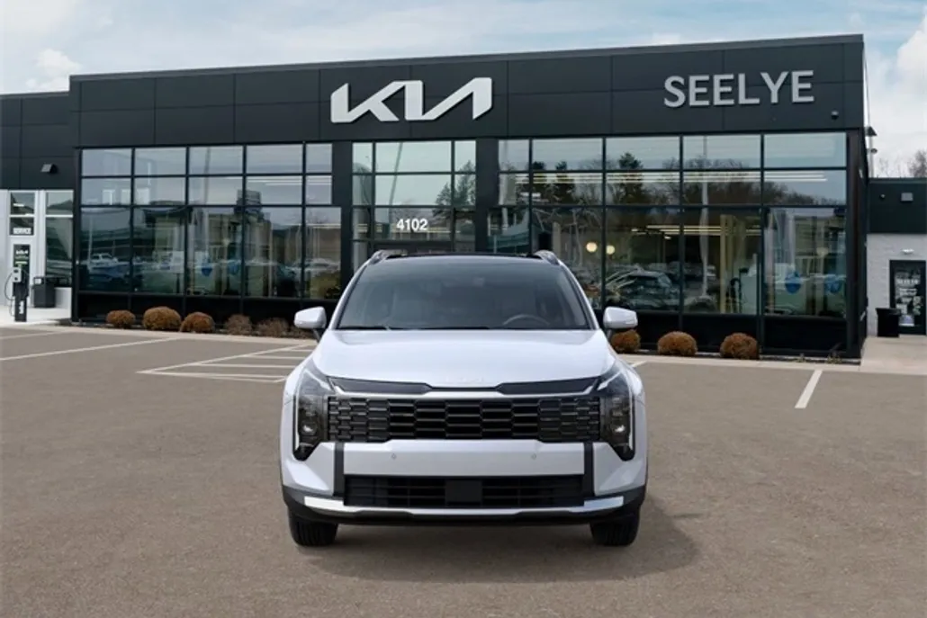 2026 Kia Sportage EX photo 1
