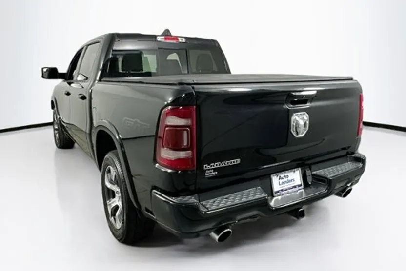 2022 Ram 1500 Laramie photo 1