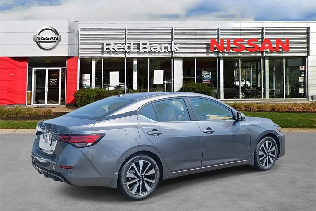 2025 Nissan Sentra SV photo 1