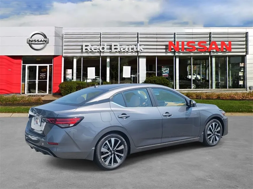 2025 Nissan Sentra SV photo 1