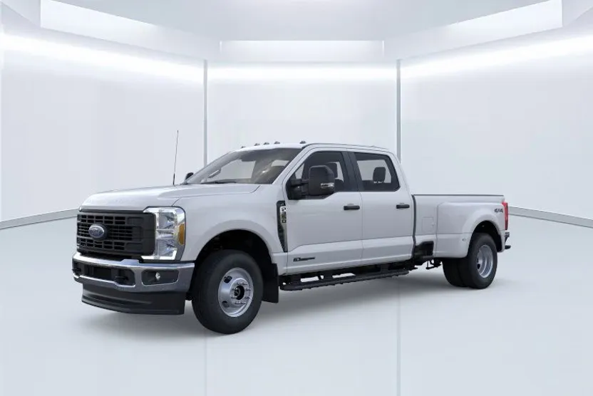 2025 Ford F-350 XL photo 1