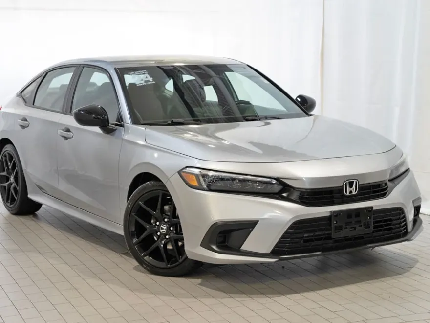 2024 Honda Civic Sport photo 1