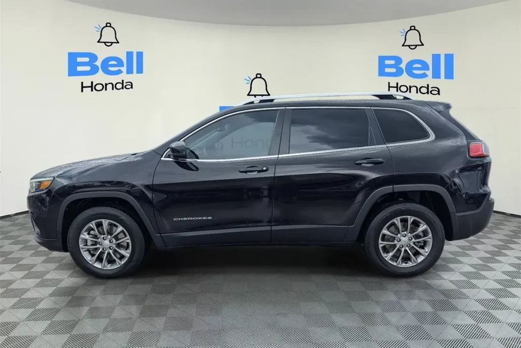 2021 Jeep Cherokee Latitude Lux photo 1
