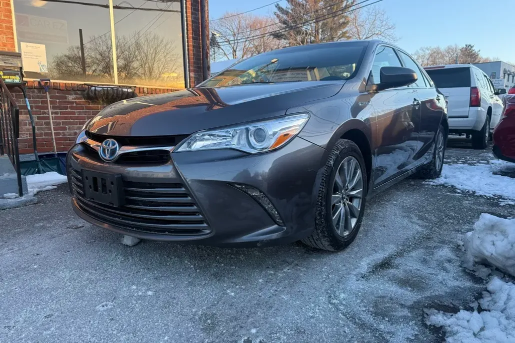 2017 Toyota Camry XLE XSE photo 1