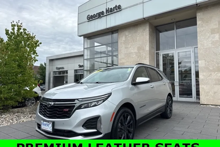 2022 Chevrolet Equinox RS photo 1
