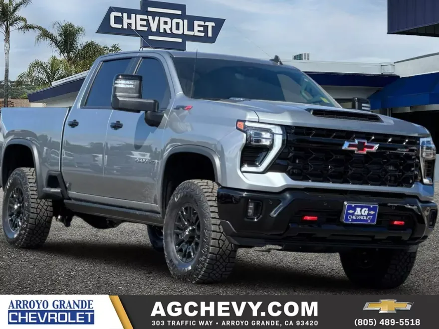 2025 Chevrolet Silverado 2500HD ZR2 photo 1