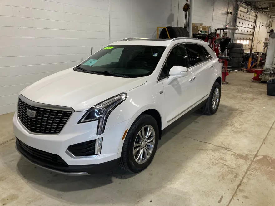 2021 Cadillac XT5 Premium Luxury photo 1