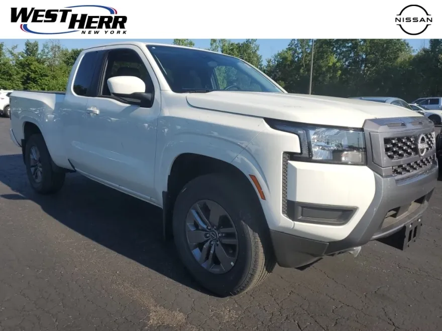 2025 Nissan Frontier SV photo 1