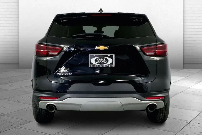 2023 Chevrolet Blazer 2LT photo 1