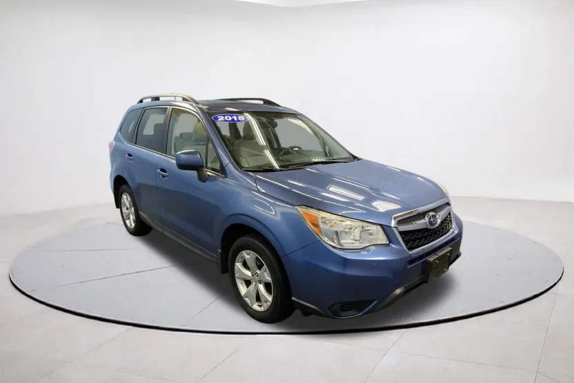 2015 Subaru Forester 2.5i Premium photo 1