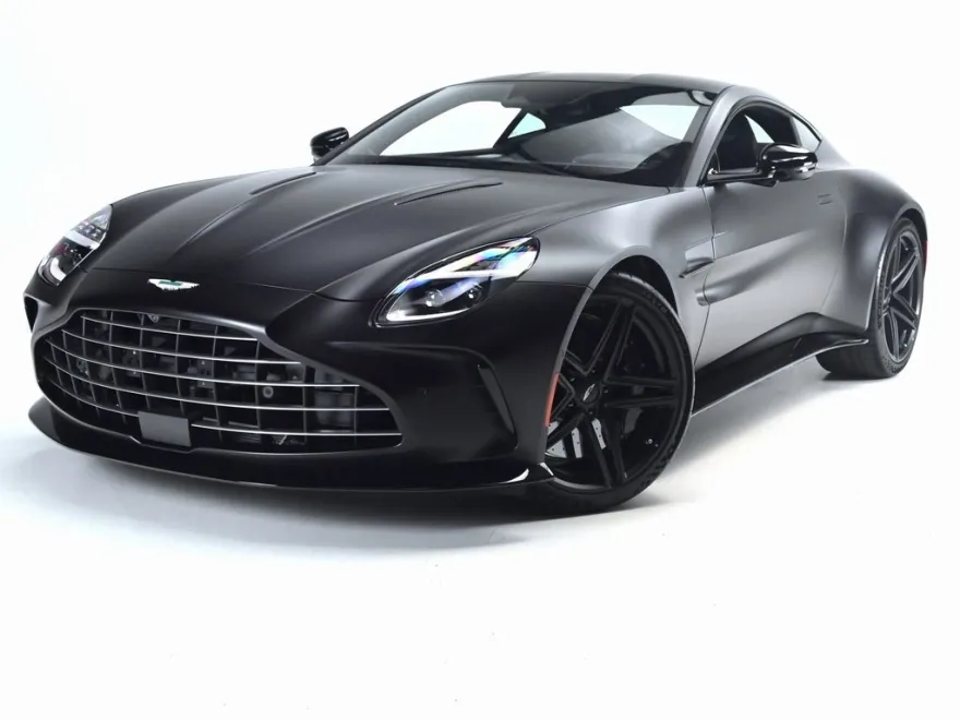 2025 Aston Martin Vantage photo 1