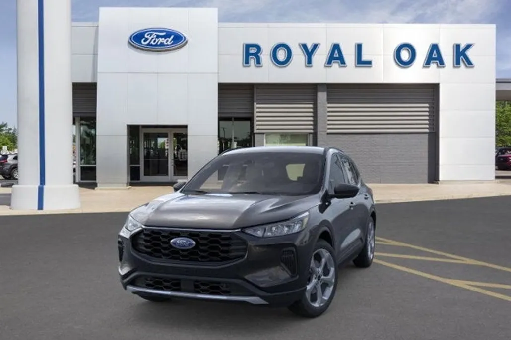 2025 Ford Escape ST-Line photo 1