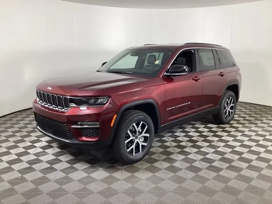 2025 Jeep Grand Cherokee Limited photo 1
