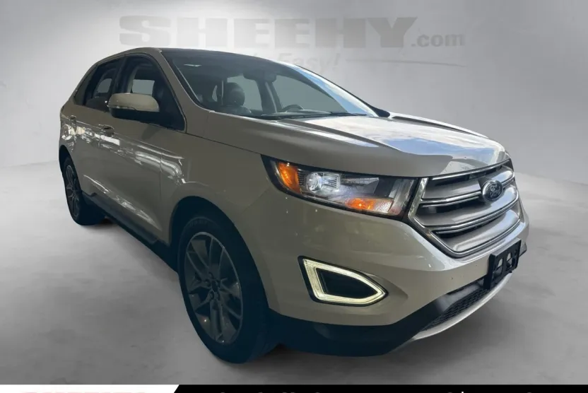 2017 Ford Edge Titanium photo 1