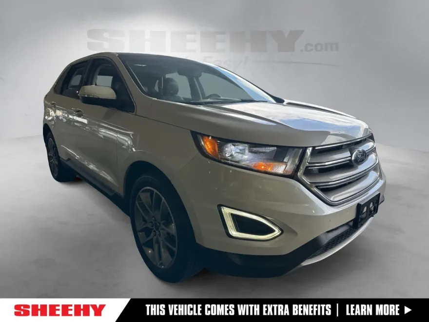 2017 Ford Edge Titanium photo 1