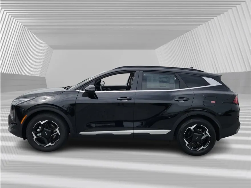2026 Kia Sportage EX photo 1