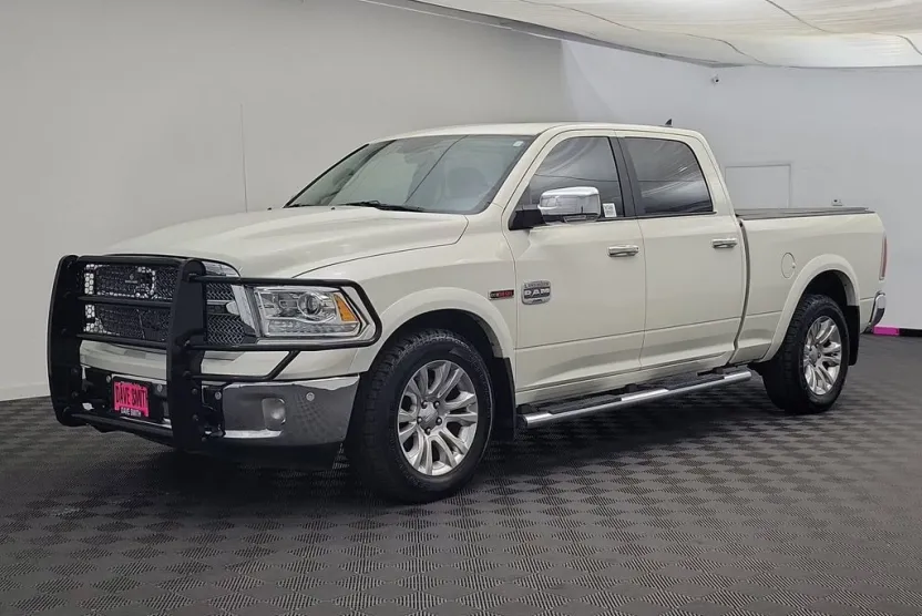 2017 Ram 1500 Longhorn photo 1