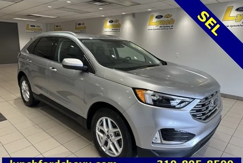 2022 Ford Edge SEL photo 1